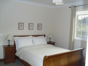 Hillview b&b in Crianlarich. Double bedded room with en-suite facilities.